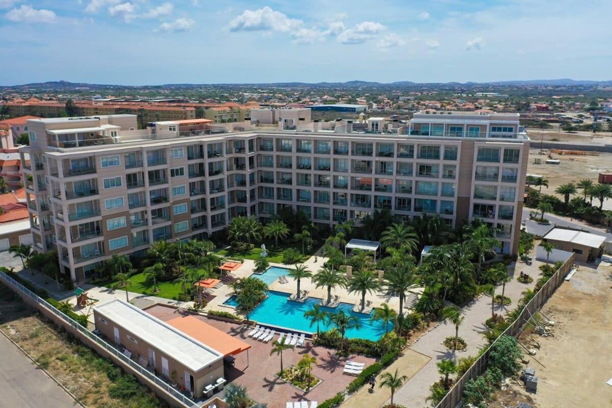 Beautiful Apartment In Eagle Beach Levent Palm Beach Exterior foto
