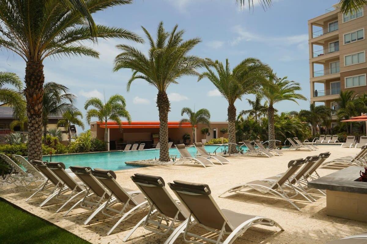 Beautiful Apartment In Eagle Beach Levent Palm Beach Exterior foto